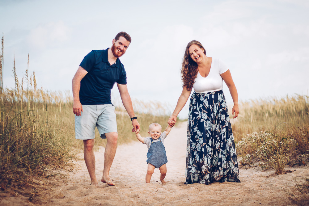 Beach Family Portraits, Hatteras Island, North Carolina, Cape Hatteras. About me introduction.
